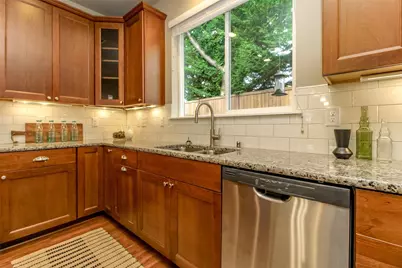 19619 10th Place S, Des Moines, WA 98148 - Photo 15