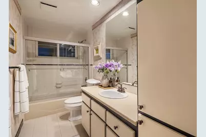 14100 SE 44th Street, Bellevue, WA 98006 - Photo 33