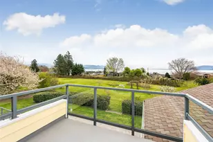 3910 Cliffside Dr, Bellingham, WA 98225 - Photo 3