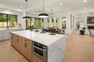 10452 NE 142nd St, Kirkland, WA 98034 - Photo 13