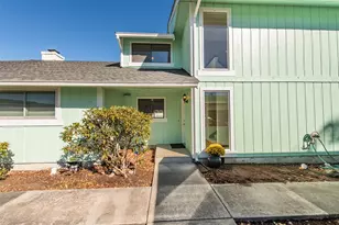 834 N Canterbury Ct, Sequim, WA 98382 - Photo 3