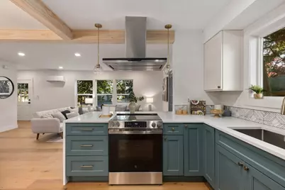 512 NW 44th Street, Seattle, WA 98107 - Photo 9