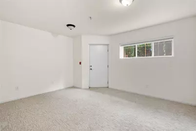 11570 Stone Avenue N #103A, Seattle, WA 98133 - Photo 29