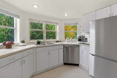 11570 Stone Avenue N #103A, Seattle, WA 98133 - Photo 13