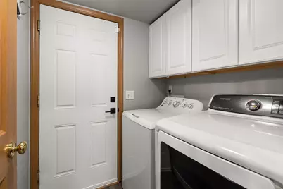 7405 Village Drive, Sumner, WA 98390 - Photo 15