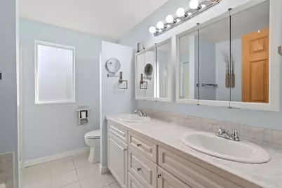 7405 Village Drive, Sumner, WA 98390 - Photo 9