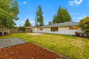 23107 84th Ave W, Edmonds, WA 98026 - Photo 19