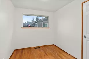 23107 84th Ave W, Edmonds, WA 98026 - Photo 17