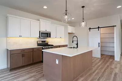 367 Polska Street, Sedro Woolley, WA 98284 - Photo 9