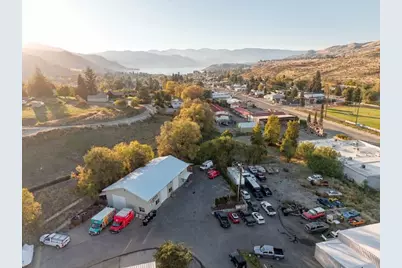 1058 E Woodin Avenue, Chelan, WA 98816 - Photo 35