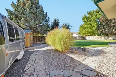 1713 NE Fairway Drive, Moses Lake, WA 98837 - Photo 35
