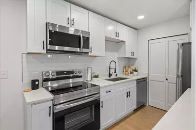 11637 100th Avenue NE #2C, Kirkland, WA 98034 - Photo 9