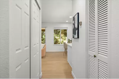 11637 100th Avenue NE #2C, Kirkland, WA 98034 - Photo 3