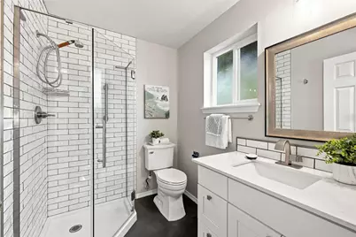 12506 26th Avenue NE #A103, Seattle, WA 98125 - Photo 29