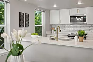12506 26th Ave NE, Seattle, WA 98125 - Photo 13