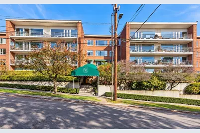 530 W Olympic Place #206, Seattle, WA 98119 - Photo 19