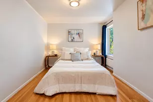 530 W Olympic Pl, Seattle, WA 98119 - Photo 13
