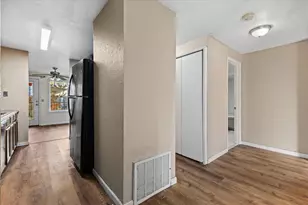 12526 SE 32nd St, Bellevue, WA 98005 - Photo 23