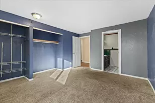 12526 SE 32nd St, Bellevue, WA 98005 - Photo 17