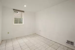 1710 Baker Ave, Everett, WA 98201 - Photo 17