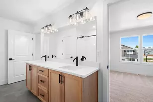 821 NW 175th Wy, Ridgefield, WA 98642 - Photo 13