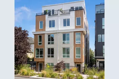 222 10th Avenue E #D, Seattle, WA 98102 - Photo 1