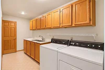 1717 Brookmonte Drive SE, Puyallup, WA 98372 - Photo 19