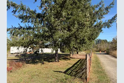 6137 Kirsop Road SW, Tumwater, WA 98512 - Photo 21