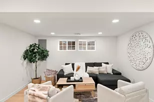 5606 11th Ave NE, Seattle, WA 98105 - Photo 29