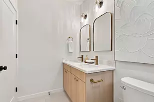 5606 11th Ave NE, Seattle, WA 98105 - Photo 17