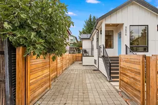 5606 11th Ave NE, Seattle, WA 98105 - Photo 3