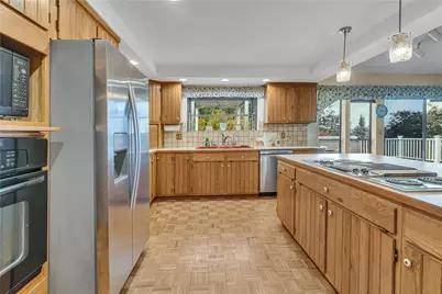 755 Alvord Avenue N, Kent, WA 98031 - Photo 7
