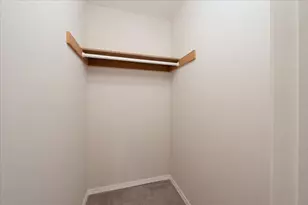 1000 NE 88th St, Seattle, WA 98115 - Photo 15