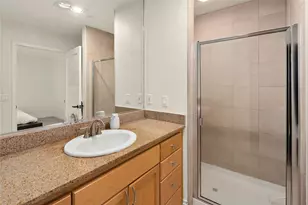 1029 Belmont Ave E, Seattle, WA 98102 - Photo 15
