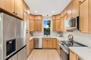 11227 Dayton Ave N, Seattle, WA 98133 - Photo 7