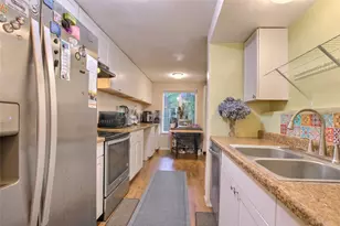 18100 15th Ave NE, Shoreline, WA 98155 - Photo 5