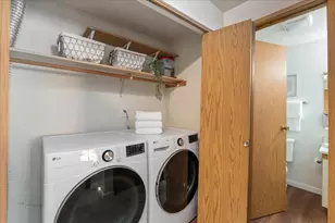 700 N 160th St, Shoreline, WA 98133 - Photo 13
