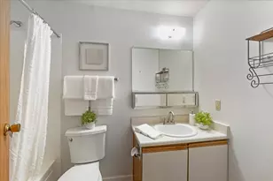 700 N 160th St, Shoreline, WA 98133 - Photo 17