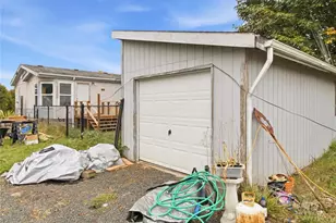 133 Sunflower Ln, Onalaska, WA 98570 - Photo 31