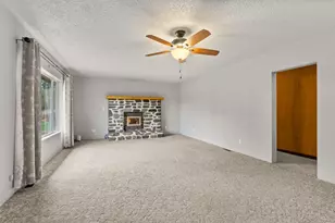 602 Harrison St N, Raymond, WA 98577 - Photo 5