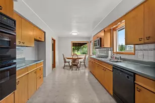 602 Harrison St N, Raymond, WA 98577 - Photo 7