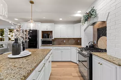 831 21st Street NW, Puyallup, WA 98371 - Photo 11