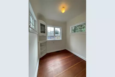 735 N 188th Street, Shoreline, WA 98133 - Photo 5