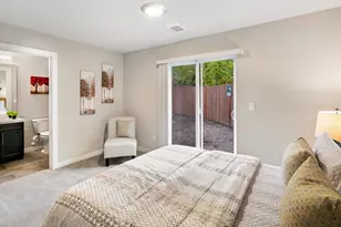 309 207th Pl SE, Bothell, WA 98012 - Photo 3