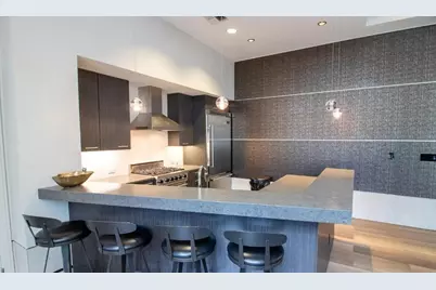 10660 NE 9th Place, Bellevue, WA 98004 - Photo 31