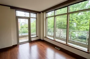 10660 NE 9th Pl, Bellevue, WA 98004 - Photo 19
