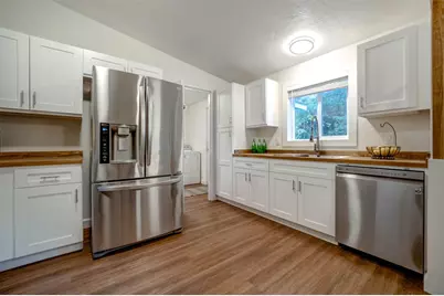 12615 NE 189th Street, Bothell, WA 98011 - Photo 11