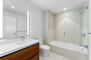 188 Bellevue Way NE, Bellevue, WA 98004 - Photo 27