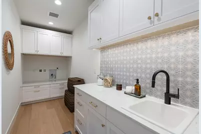20134 23rd Avenue NW, Shoreline, WA 98177 - Photo 19