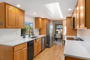 15010 SE 46th Way, Bellevue, WA 98006 - Photo 11